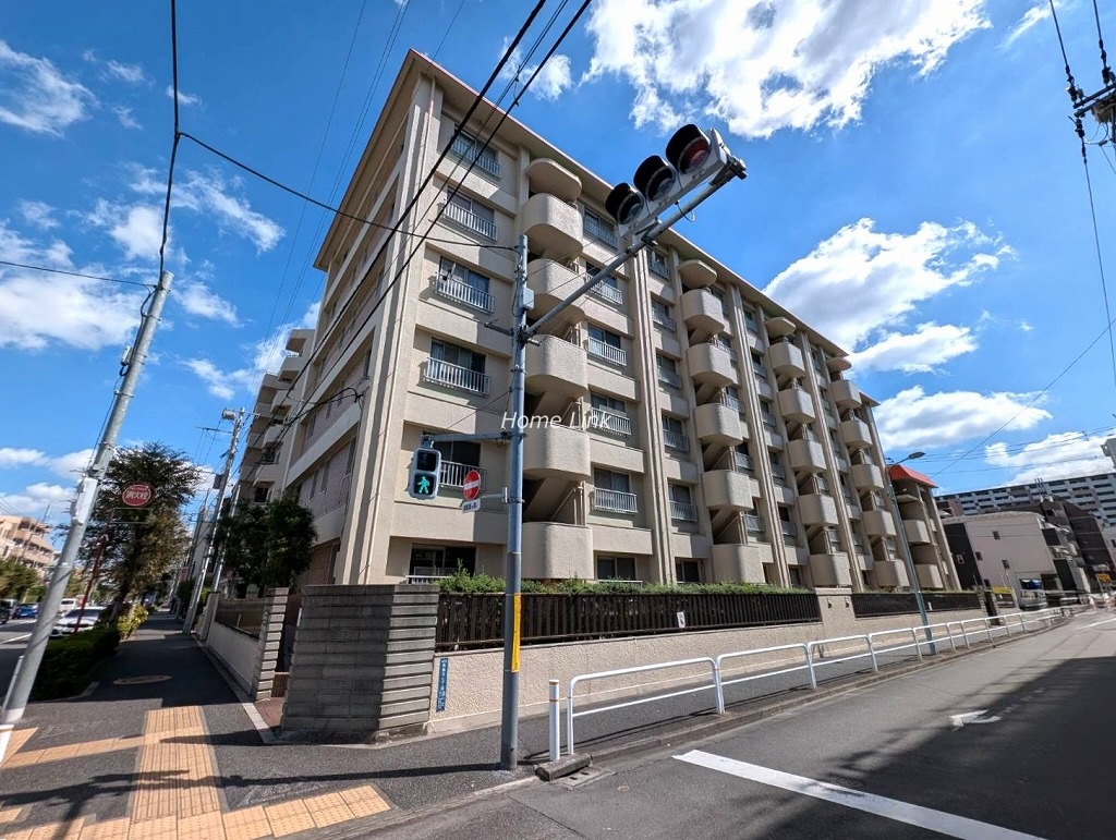 高島平第二ローヤルコーポ　外観